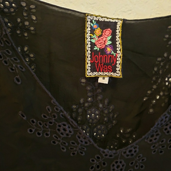 Johnny Was | Lace Quarter Sleeve Top - Picture 2 of 4